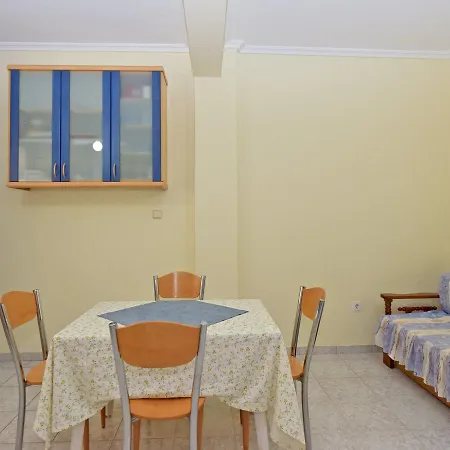 Pearl - Lejlighed Nea Plagia